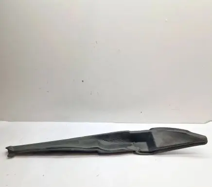 Chrysler Pacifica Fender foam support/seal 68225663A 1111392 68225663