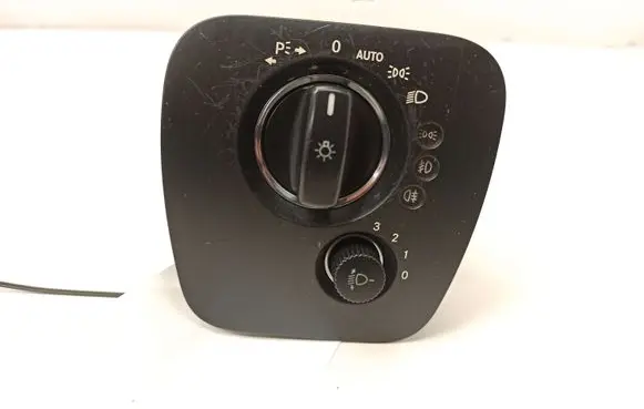 Mercedes-Benz CLS C219 Light switch A2195450604