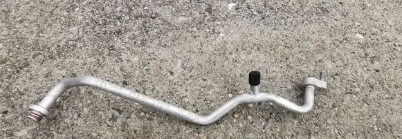 Air conditioning (A/C) pipe/hose