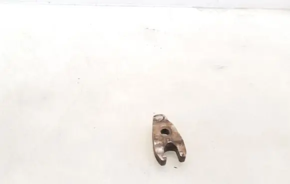 Mazda 2 Fuel Injector clamp holder