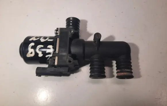BMW 5 E39 Coolant heater control valve 1147412125