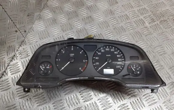 Opel Zafira A Tachometer 09228757EJ