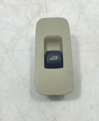 Volvo V40 Cross country Electric window control switch 31334569