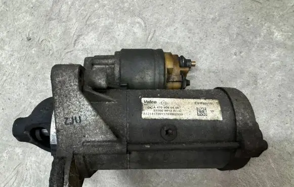 Renault Master III Starter motor 233009813R