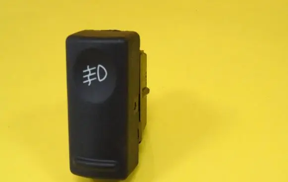 Fog light switch