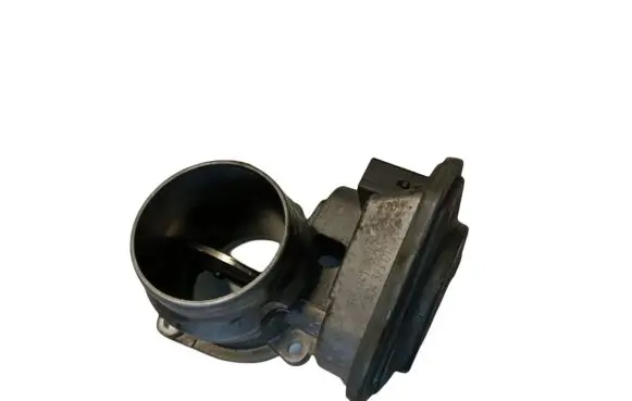 BMW 1 E81 E87 Throttle valve 780437301 B81411514