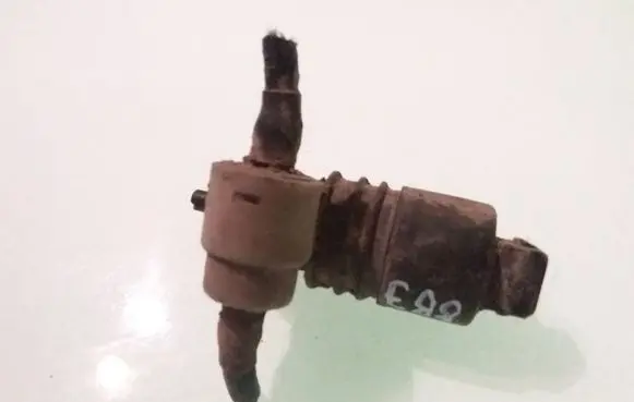 Opel Zafira A Windscreen/windshield washer pump