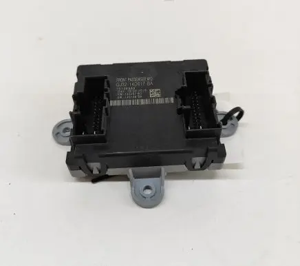 Land Rover Discovery Sport Door control unit/module GJ3214D617BA