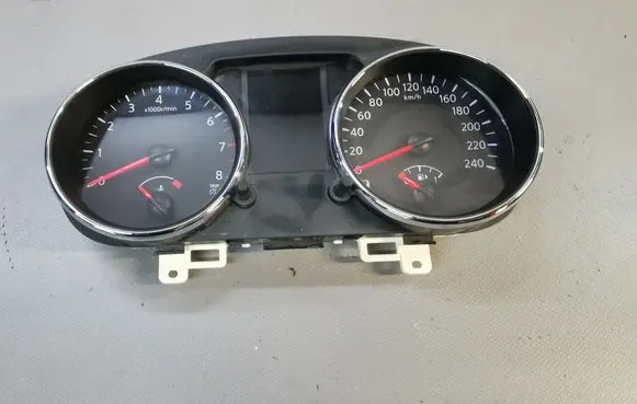 Speedometer (instrument cluster)