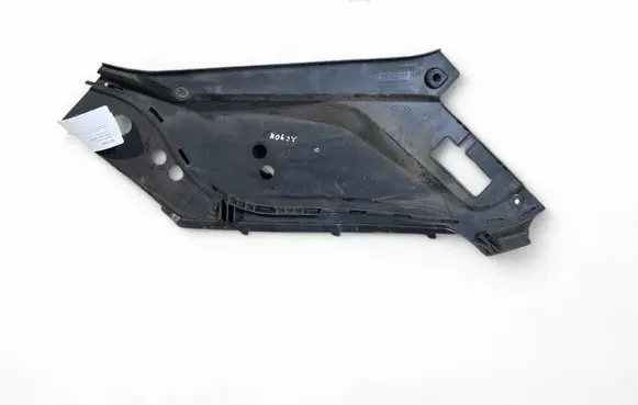 Radiator trim