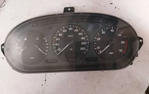Renault Scenic I Speedometer (instrument cluster) 7700847782 09046339900
