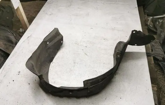 Mazda Premacy Front wheel arch liner splash guards