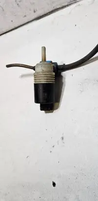 Volkswagen Polo III 6N 6N2 6NF Windscreen/windshield washer pump 1H6955651