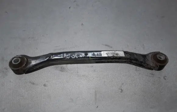Hyundai ix35 Rear control arm 551002S050