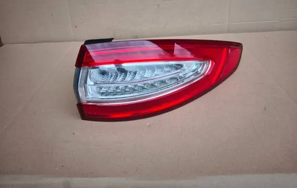 Ford Mondeo MK V Rear/tail lights DS7313404FG