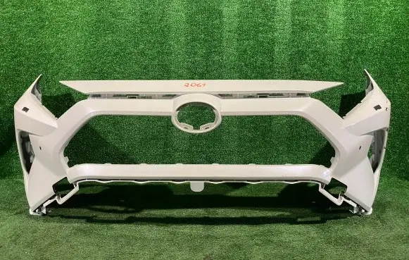 Toyota RAV 4 (XA50) Front bumper 5211942B20