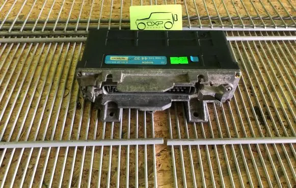 Mercedes-Benz G W461 W463 1st Gen ABS control unit/module 0085454432 36700207 0265105014