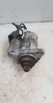 Volkswagen Golf V Starter motor 02Z911023H