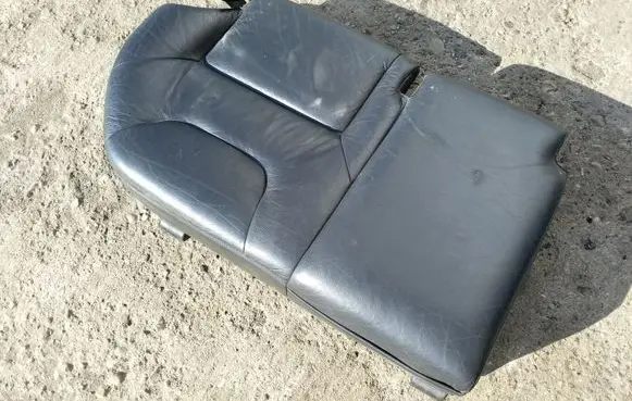 Volvo V70 Rear seat 9191723