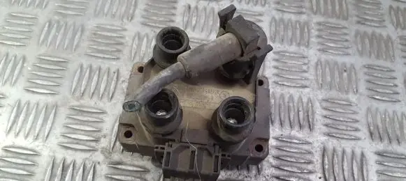 Ford Fiesta High voltage ignition coil 88SF12029A2A 88SF-12029-A2A