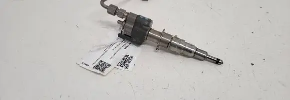 BMW 1 E81 E87 Fuel injector 1353758904809 758904809