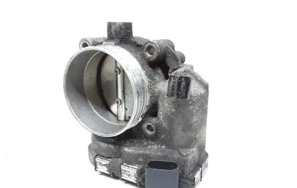 Volvo V70 Throttle valve 30711552 02807500146