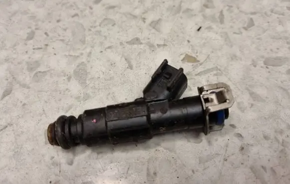 Ford Focus C-MAX Fuel injector 0280156154