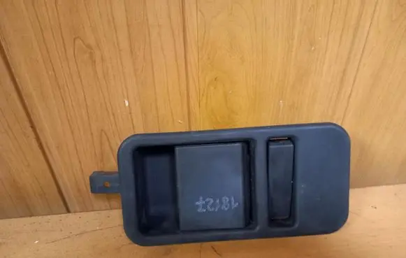 Iveco Daily 6th gen Rear door exterior handle POM14525