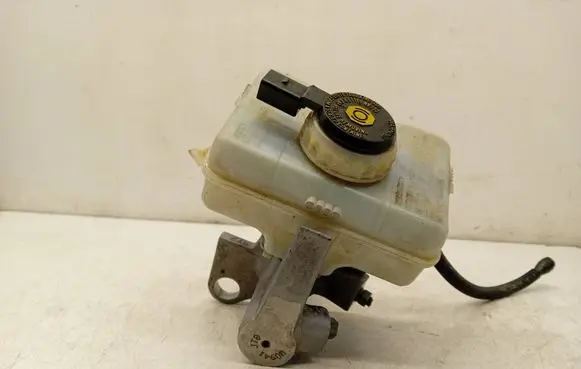 Audi A4 S4 B8 8K Master brake cylinder