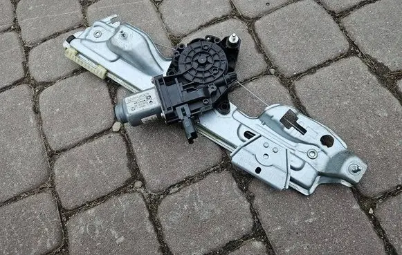 Renault Megane IV Rear window lifting mechanism without motor 402778C- C49018-101 430106F0