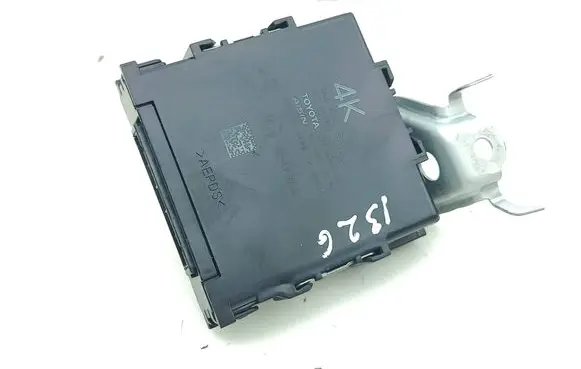 Toyota Prius (XW50) Parking PDC control unit/module 8934047050 53111010150 10R048518