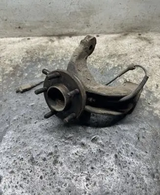Ford Connect Front wheel hub