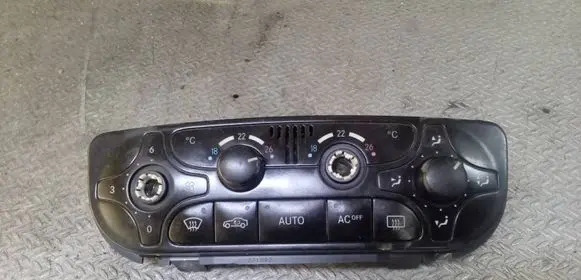 Mercedes-Benz C W203 Climate control unit A2098300085 9140010497