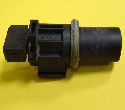 Volkswagen Golf II Speed sensor (speedometer sensor) 357919149