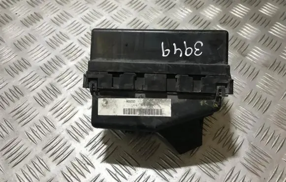 Nissan Almera Tino Fuse box set 24012bu171