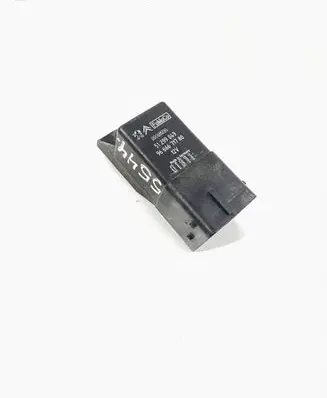 Peugeot 5008 Glow plug pre-heat relay 9666671780