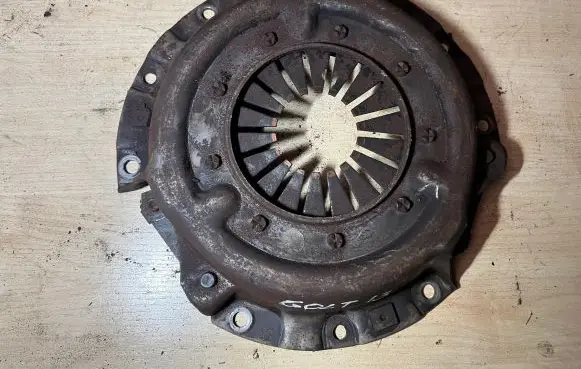 Mitsubishi Colt Pressure plate 