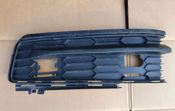 Skoda Kodiaq Front bumper lower grill 565807368