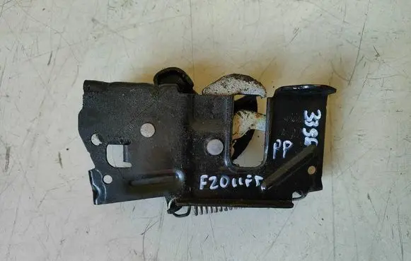 BMW 1 F20 F21 Engine bonnet/hood lock/latch loop/hook 