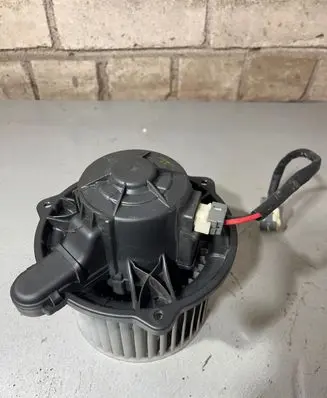 KIA Ceed Heater fan/blower F00s33f012