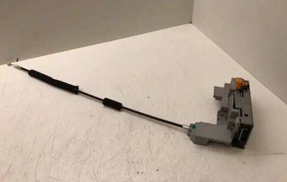 MG MG3 II Front door lock A044799