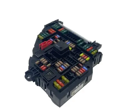 BMW 5 F10 F11 Fuse module 9252813 02464910