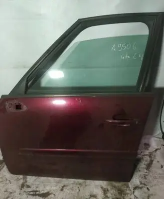 Citroen C4 Grand Picasso Front door raudonos
