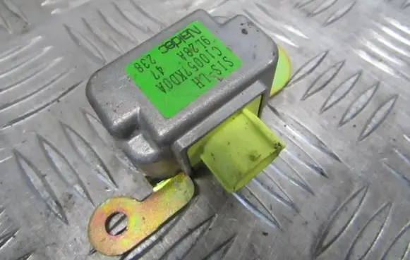 Mazda Premacy Airbag deployment crash/impact sensor C10057KD0A