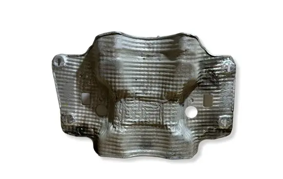 Audi Q7 4M Exhaust heat shield 4M0521443C