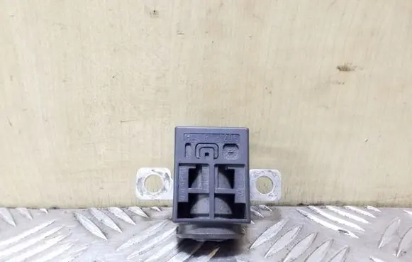 Audi A6 S6 C6 4F Other devices 4F0915519