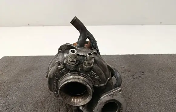 BMW 5 F10 F11 Turbo 7823257