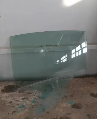 Volvo S60 Rear door window glass