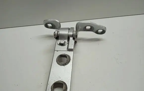 BMW X5 E70 Tailgate/trunk/boot hinge 7149628