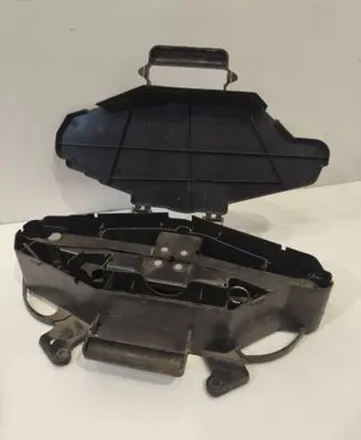Renault Trafic II (X83) Tool set 8200301002 93852218 212193